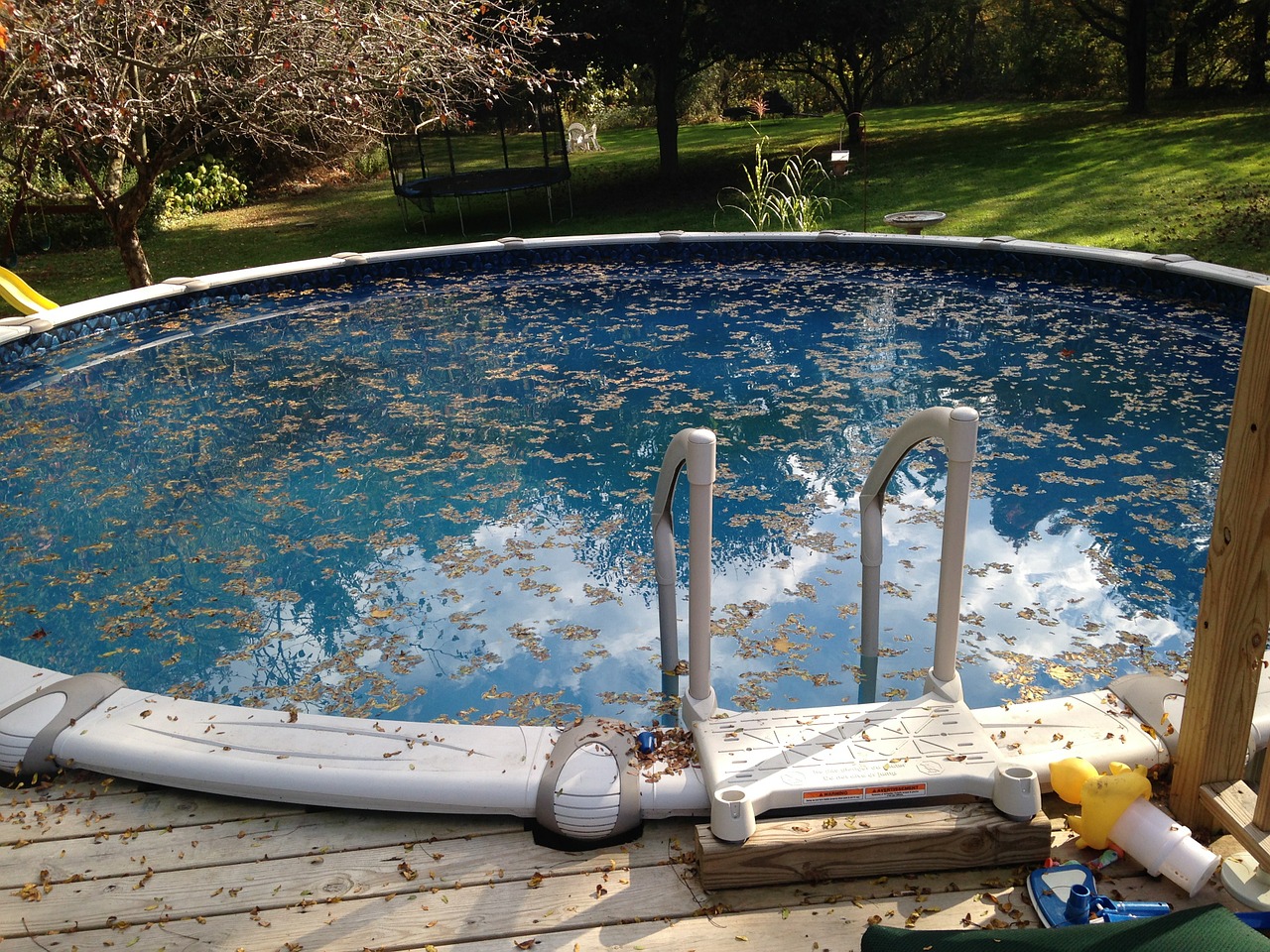 Consejos para la puesta a punta de tu piscina en verano